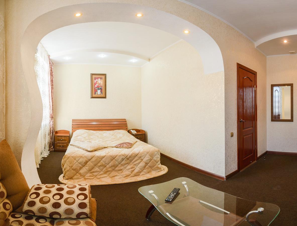 Ghostinitsa "Lina" Hotel Petropavlovszk Kültér fotó